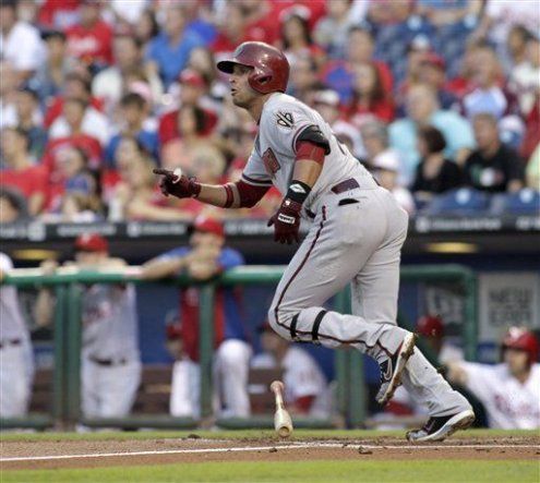 Diamondbacks vence 12-7 a Filis en 18 innings