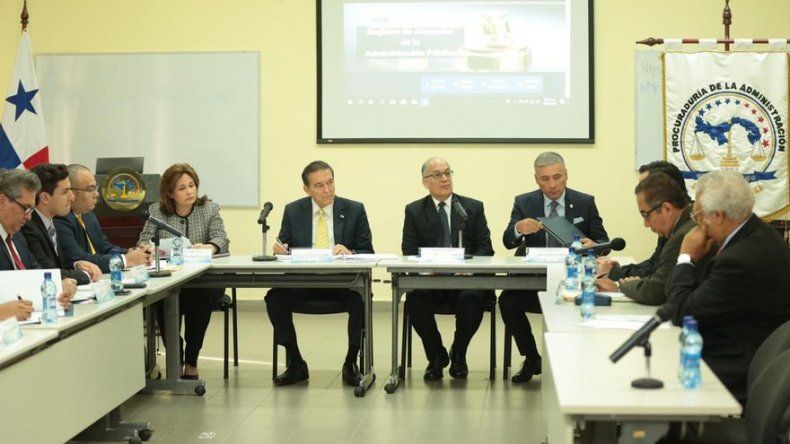 Cortizo y Comisión de Pacto de Estado se reúnen por proceso de selección de magistrados