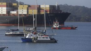 Canal de Panamá espera un aumento de tránsito por el bloqueo en el estrecho de Ormuz.