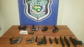 Incautan armas de fuego y droga en Colón durante operativo