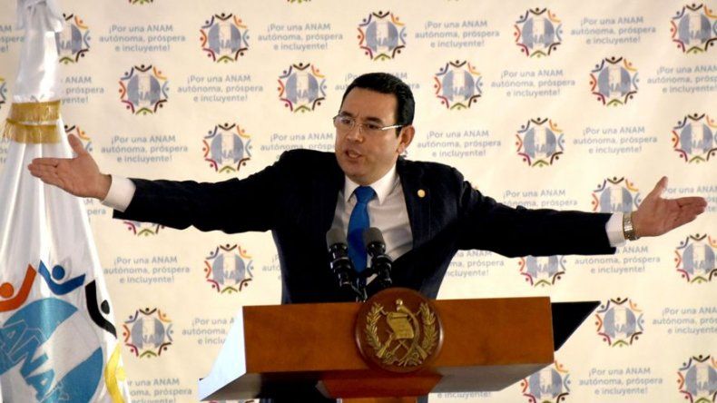 Contraloría ordena reintegrar gastos de lujo del presidente de Guatemala