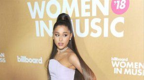 Ariana Grande vuelve a hablar con su padre tras cuatro años distanciados