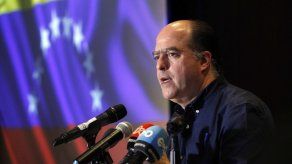 Colombia no extraditará al opositor Julio Borges a Venezuela