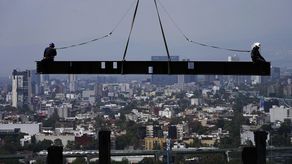 México eliminaría cambio de hora