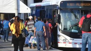 MiBus explica proyecto de carril exclusivo.