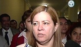 Ministra Turner: no hay reportes de estragos por bacteria