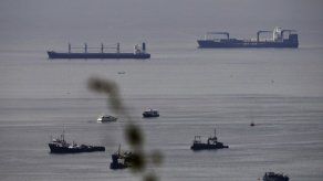 Establecen restricción de navegación en la ruta de acceso al Canal el domingo 26 de junio