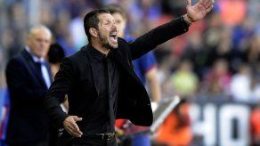 Simeone: Tragar saliva
