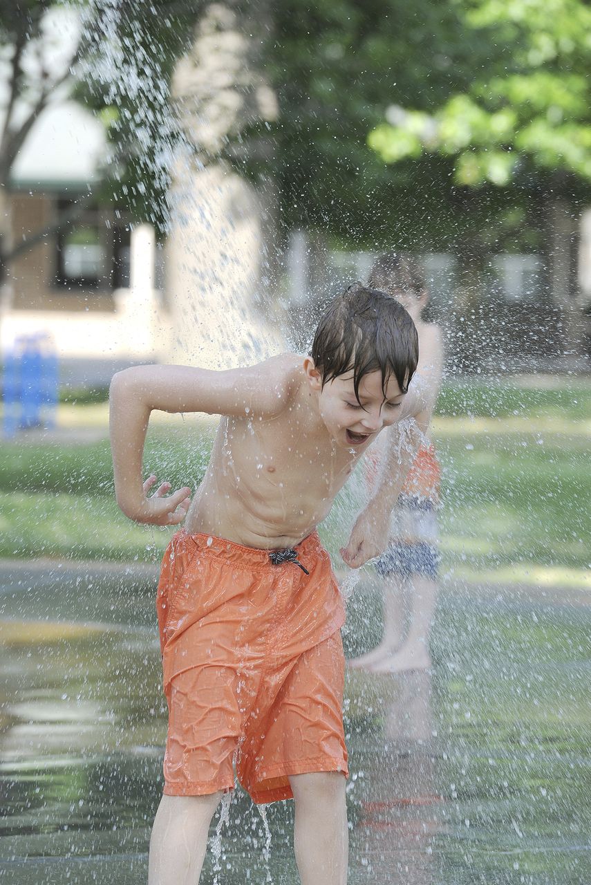 Muchos municipios anunciaron planes de abrir centros para refrescarse