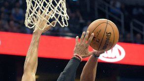 Durant y Westbrook dieron su mejor versión encestadora