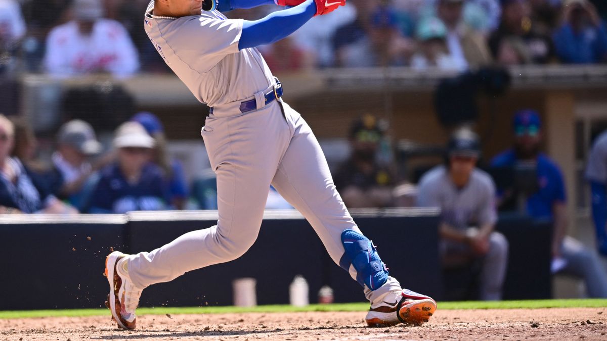 Miguel Amaya regresó a las Grandes Ligas con cuadrangular