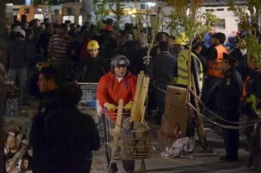 Argentina: dos muertos en derrumbe de supermercado