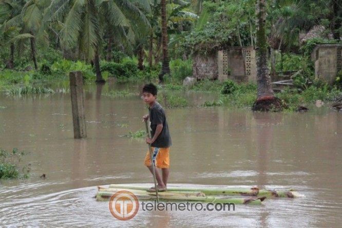Tifón Bopha golpea Filipinas