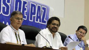 Las FARC y el ELN inician un alto el fuego en Colombia con motivo de las elecciones