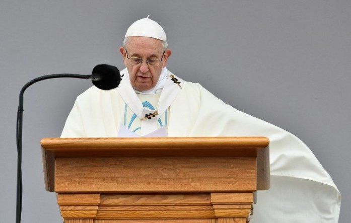 El papa llama a los católicos chinos a la reconciliación