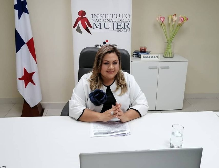 La directora del Instituto Nacional de la Mujer de Panamá