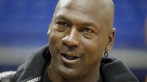 Michael Jordan pide se desestime demanda por paternidad