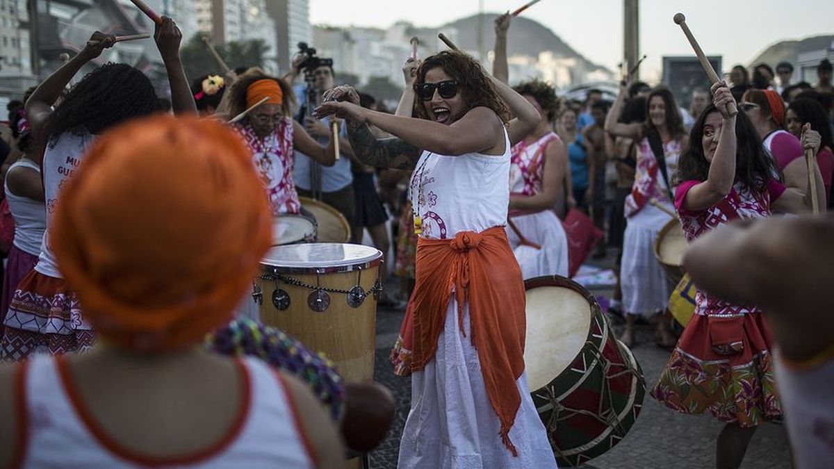 Las putas brasileñas marchan en Río de Janeiro en contra del machismo