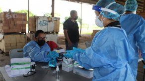 Los equipos de trazabilidad del Minsa se trasladan a diferentes partes del país para detectar más casos de COVID-19.