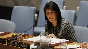 Embajadora de EEUU en la ONU exige a Maduro respeto a constitución venezolana