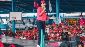 Magistrados del TE revocan fallo que inhabilitaba por un año a Ana Giselle Rosas