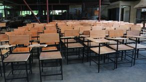 Desde el 2019 se han restaurado 5,487 bancas escolares.