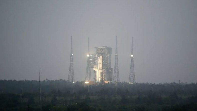 China da un nuevo paso en su ambición espacial con su primera nave de carga