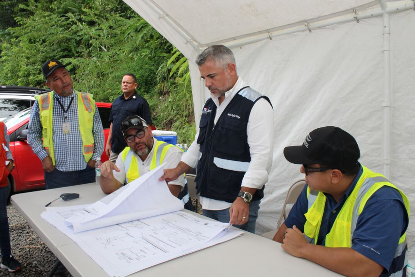 Esta importante obra no solo mejorará la infraestructura vial en la región, sino que también contribuirá al desarrollo urbano de la vía Summit - Gamboa, una zona turística que se caracteriza por su proximidad a la vía interoceánica, así como sus atractivos ecoturísticos, como el Parque Municipal Summit. Esta importante obra no solo mejorará la infraestructura vial en la región, sino que también contribuirá al desarrollo urbano de la vía Summit - Gamboa, una zona turística que se caracteriza por su proximidad a la vía interoceánica, así como sus atractivos ecoturísticos, como el Parque Municipal Summit.