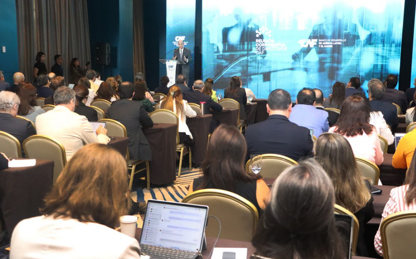 MEF refuerza posición de Panamá como centro logístico