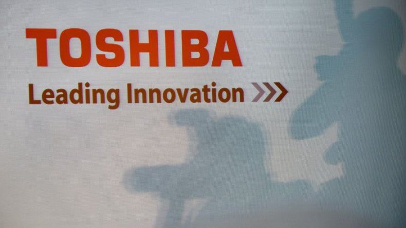Toshiba, con pérdidas récord, suprimirá miles de empleos