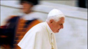 Papa visita Francia para conmemorar la Virgen de Lourdes