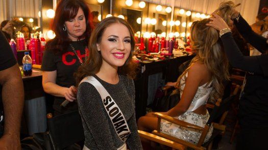 Backstage del show preliminar del Miss Univeso 2015 Backstage del show preliminar del Miss Univeso 2015