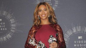 Beyoncé se arranca a cantar el cumpleaños feliz para agasajar a Diana Ross