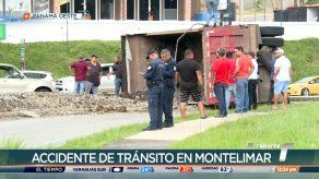 Un camión que transportaba piedras se volcó en Montelimar