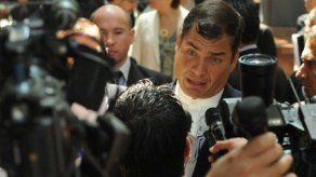 Ecuador: Ministra dice que Correa se presentará a la reelección