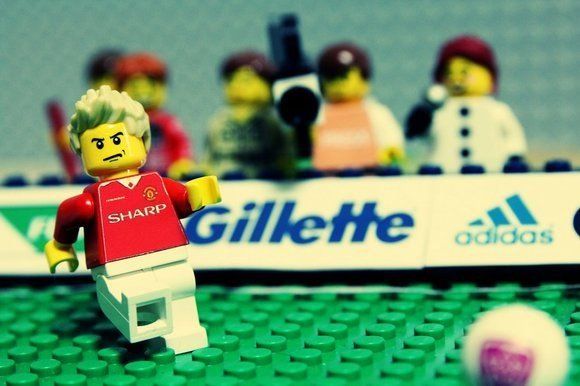 Beckham disfruta construyendo piezas de Lego y cocinando para su familia