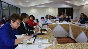 Costa Rica y Panamá firman acuerdo sobre migraciones laborales Costa Rica y Panamá firman acuerdo sobre migraciones laborales