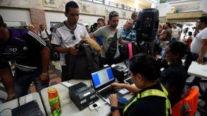 Centroamericanos buscan apoyo para asilos en Congreso EEUU
