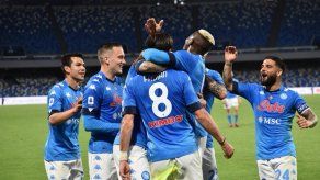 El Napoli golea y se sube al segundo puesto de la Serie A