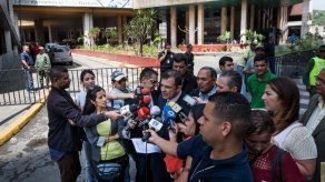 Opositores venezolanos acusan a Gobierno de ataques a parlamentarios