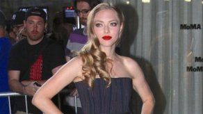 La actriz Amanda Seyfried sale con Justin Long