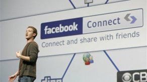 Facebook se desploma cerca del 15 % en bolsa desde su debut