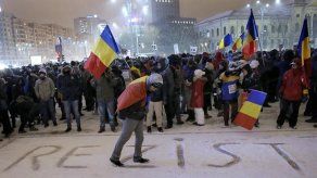Parlamento rumano da luz verde a referendo sobre lucha contra la corrupción