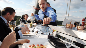 En Guatemala se disfruta la gastronomía a 45 metros sobre el cielo
