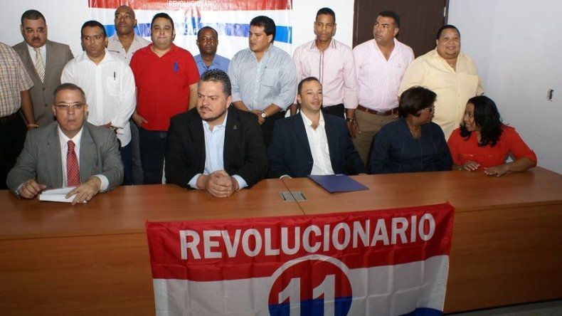 Carlos Pérez presenta postulación para Secretaría General del PRD