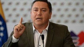 Jefe de campaña de Bertucci dice que iglesia venezolana apoya su candidatura