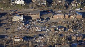 El tornado tocó tierra por más de 320 kilómetros (200 millas) en el estado.
