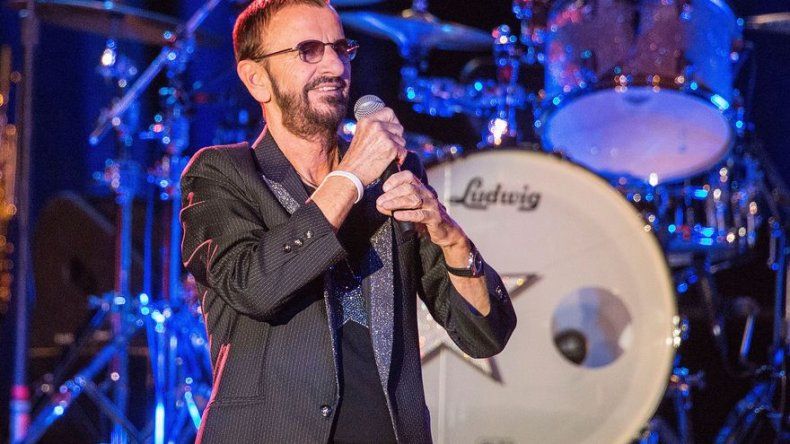 Ringo Starr echa de menos a sus hermanos de los Beatles