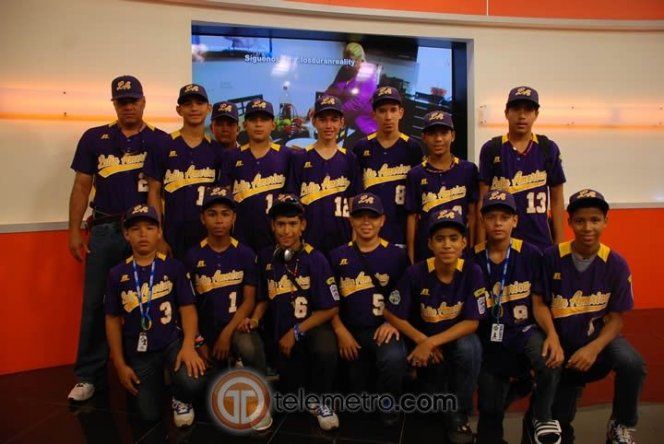 Los pequeñas ligas en MEDCOM