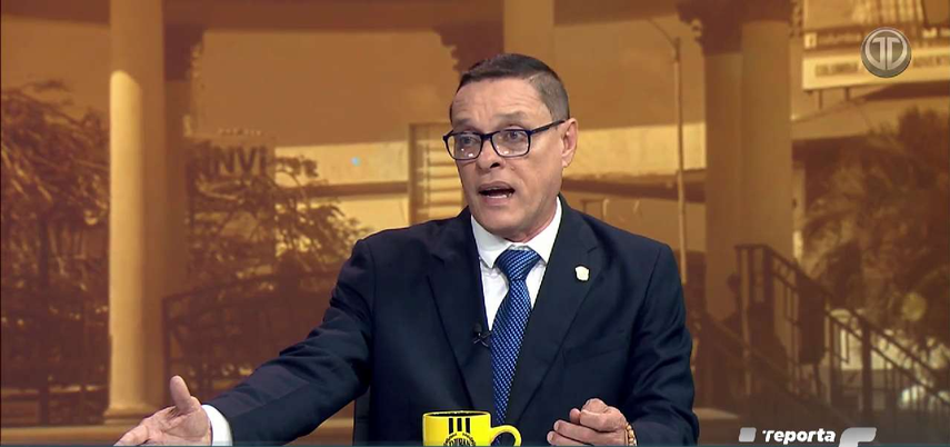 Gobernador de Herrera detalla planes de infraestructura